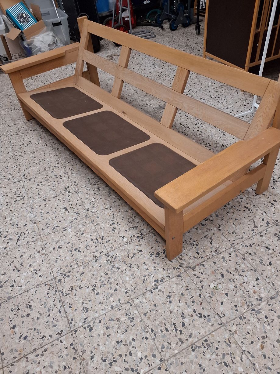 H. J. WEGNER GE 290.